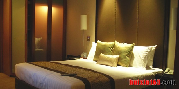 diy_bedroom_hotel