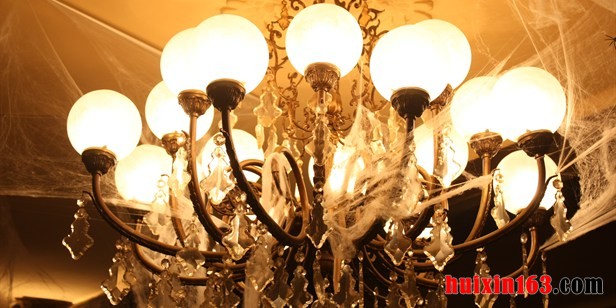 diy_lights_candelier