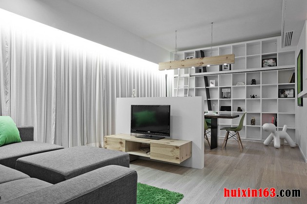 ideas-small-space-lifestyles-1-tv-divider-thumb-630x419-27814