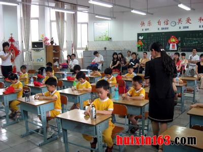 学校装修装饰
