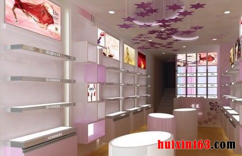 r80平米化妆品店装修设计效果图 日期