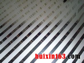u=1628404738,3012260343&fm=21&gp=0