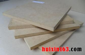 u=64351107,1922859261&fm=21&gp=0